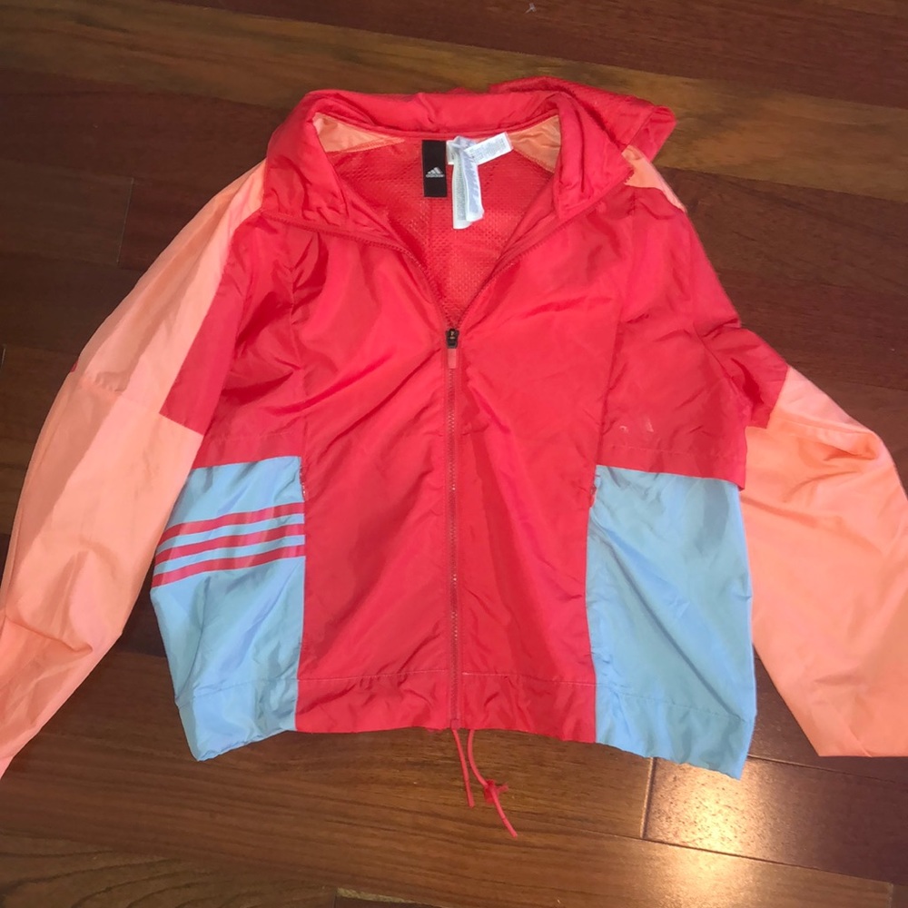 Adidas windbreaker with hood and cropped